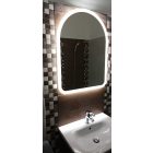 Fürdőszobai egyedi világító tükör